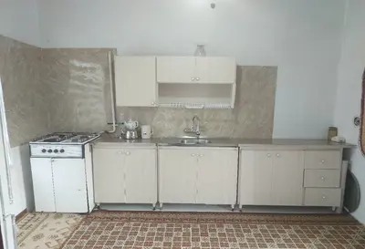 اقامتگاه سنتی یک خوابه گل تی تی