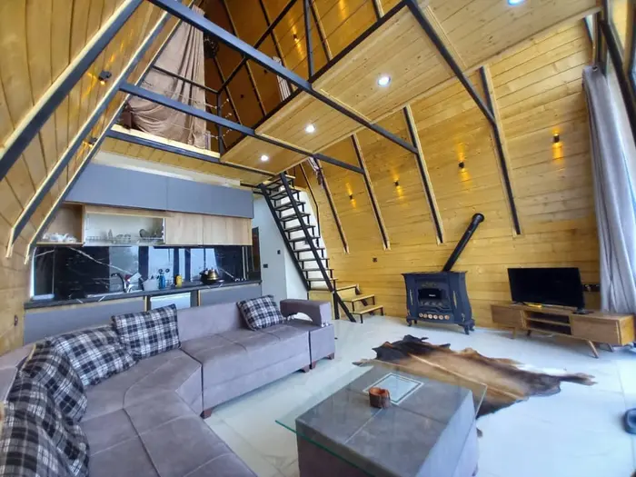 کلبه دوخوابه سوئیسی آسمان