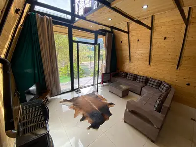 کلبه دوخوابه سوئیسی آسمان