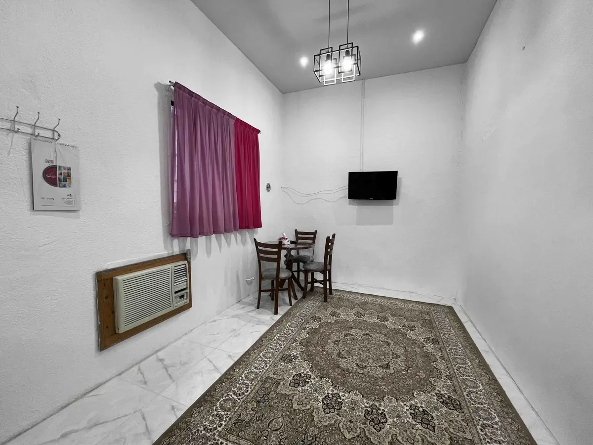 سوئیت فلت پامچال ۲ - انتخاب عنوان تصویر