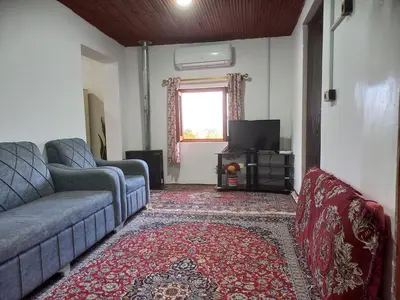 اقامتگاه سنتی دوخوابه جنگلی یاس 12