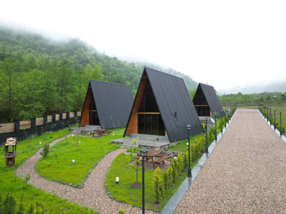 یک خوابه گردشگری لفور