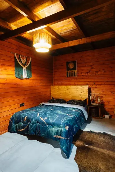 کلبه دوخوابه جنگلی آرسان