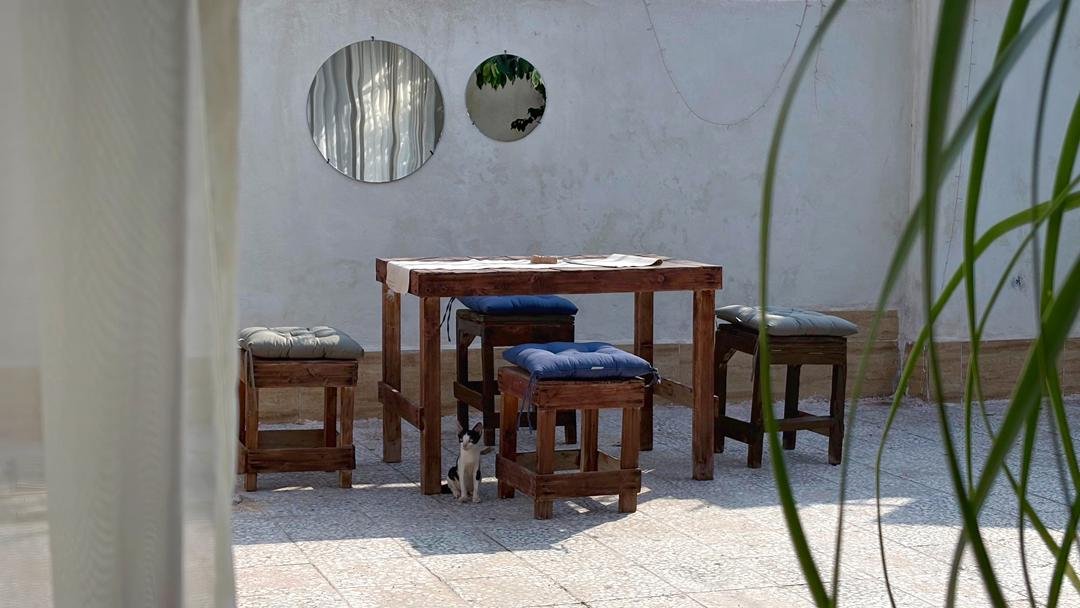 چیل هاوس - واحد خورشید