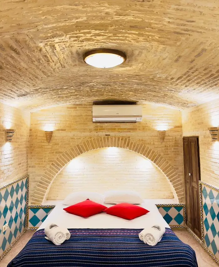 اقامتگاه سنتی خانه شیراز - واحد طارونه