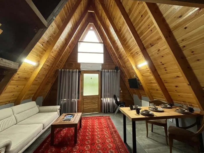 کلبه یک خوابه استخردار چوبی نواز 1