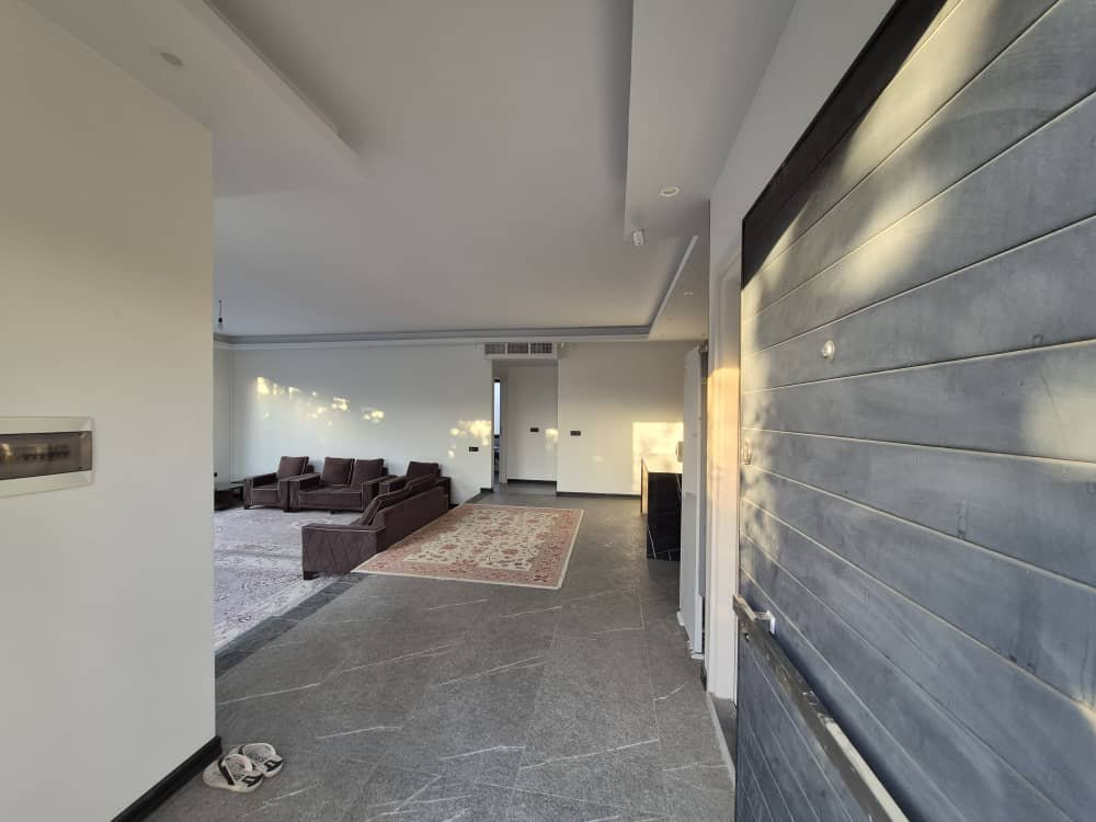 دوخوابه استخردار آبگرم مدرن ازنق