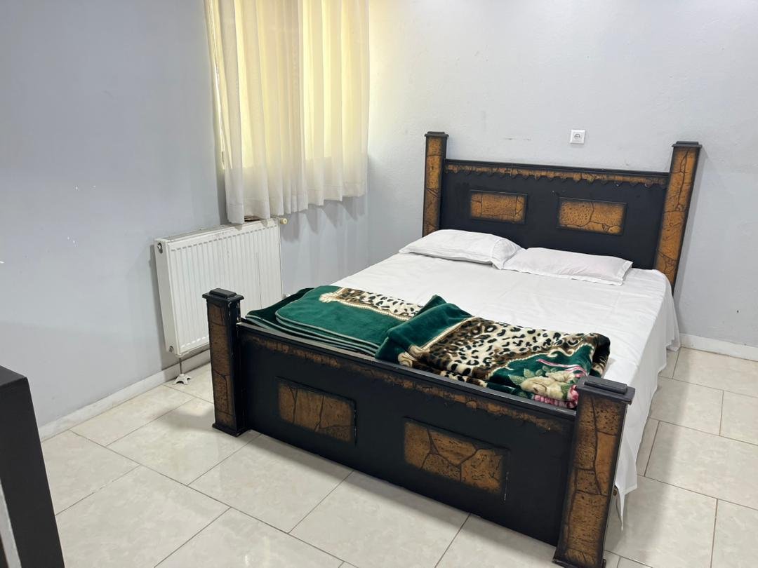 ننه زهرا - واحد یک خوابه دوتخته 112