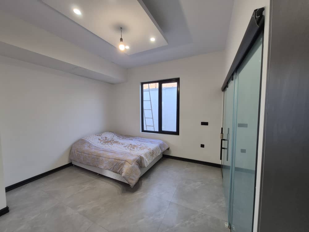 دوخوابه استخردار آبگرم مدرن ازنق