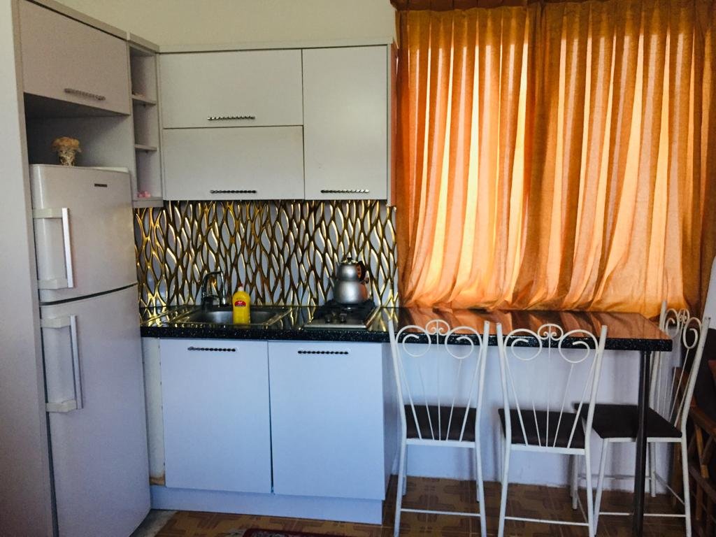 دوخوابه تاج ماه