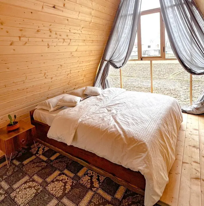 کلبه یک خوابه دهکده سکوریا - واحد 5