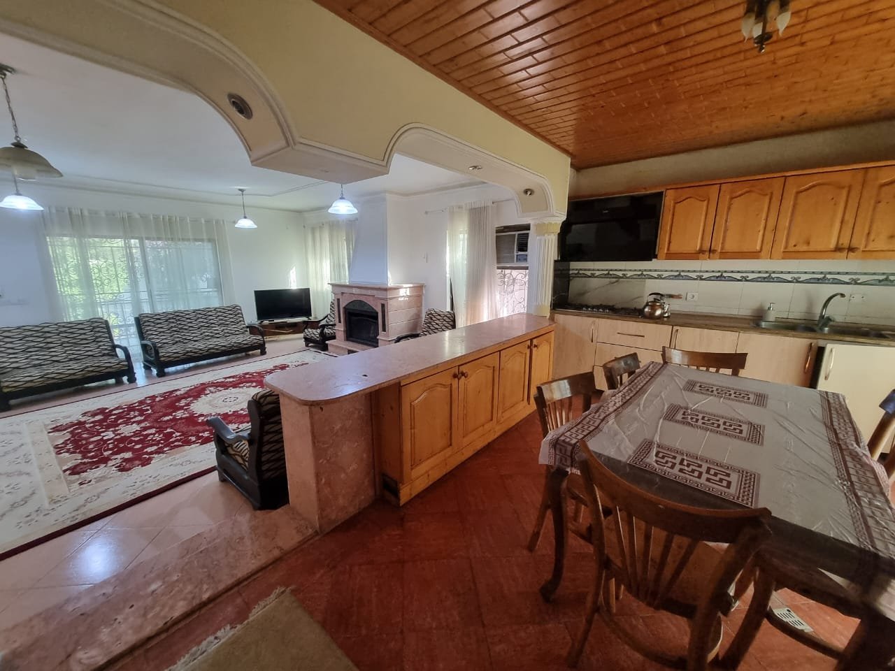 هشت خوابه استخردار آبگرم بوستان