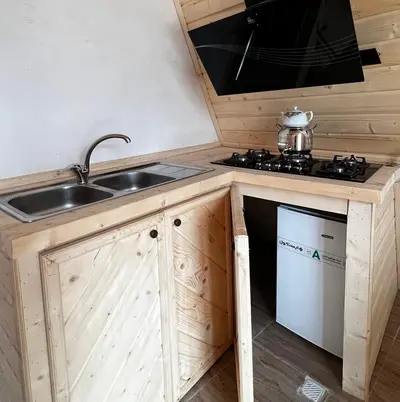 کلبه یک خوابه دهکده سکوریا - واحد 5