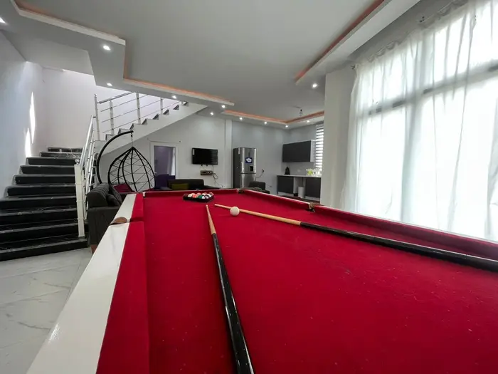 ویلا دوخوابه استخردار آبگرم نجفی 2