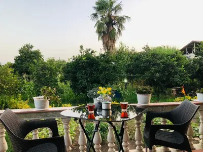 ویلا دوخوابه ساحلی باغ رویائی