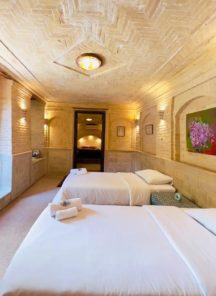 اقامتگاه سنتی خانه شیراز - واحد طارونه