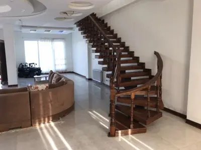 ویلا چهارخوابه تریپلکس پرشان