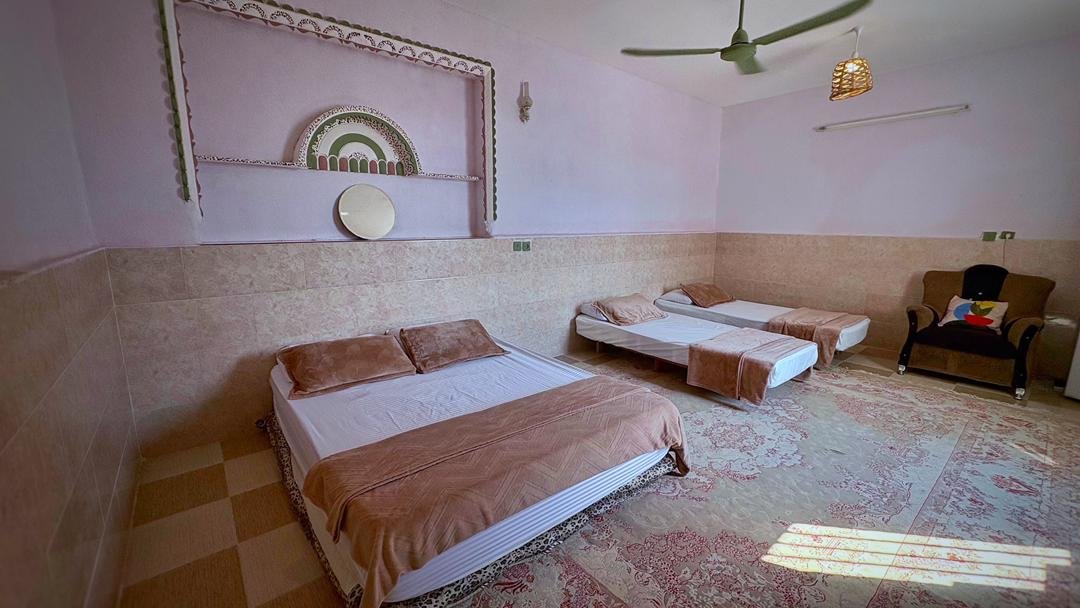 چیل هاوس - واحد خورشید