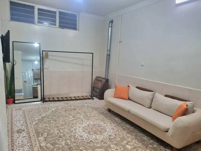 آپارتمان یک خوابه نگین 16