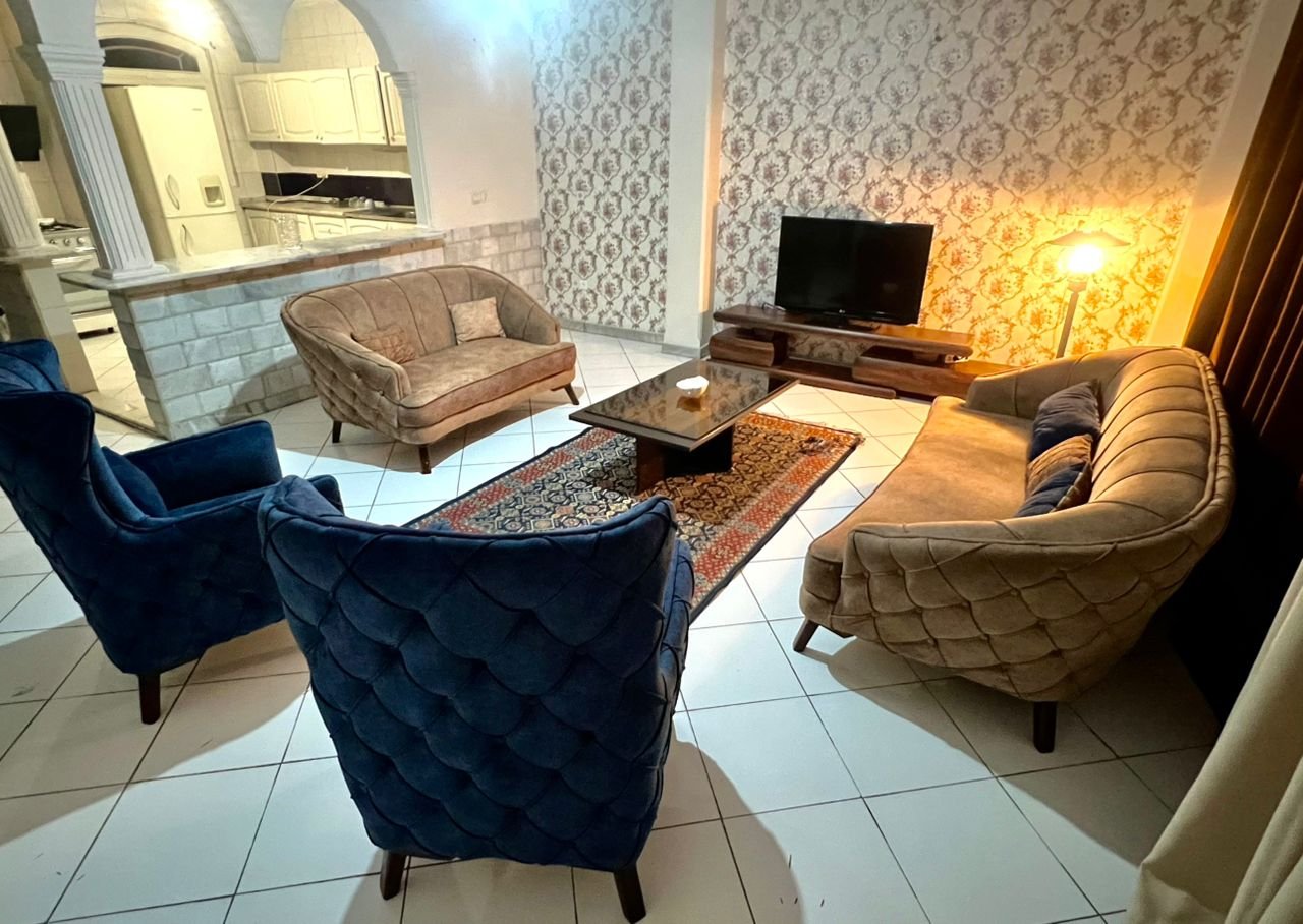 آپارتمان دوخوابه بهنام آیت الله کاشانی ۵