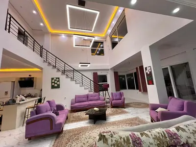 ویلا پنج خوابه تریپلکس بلاژیو