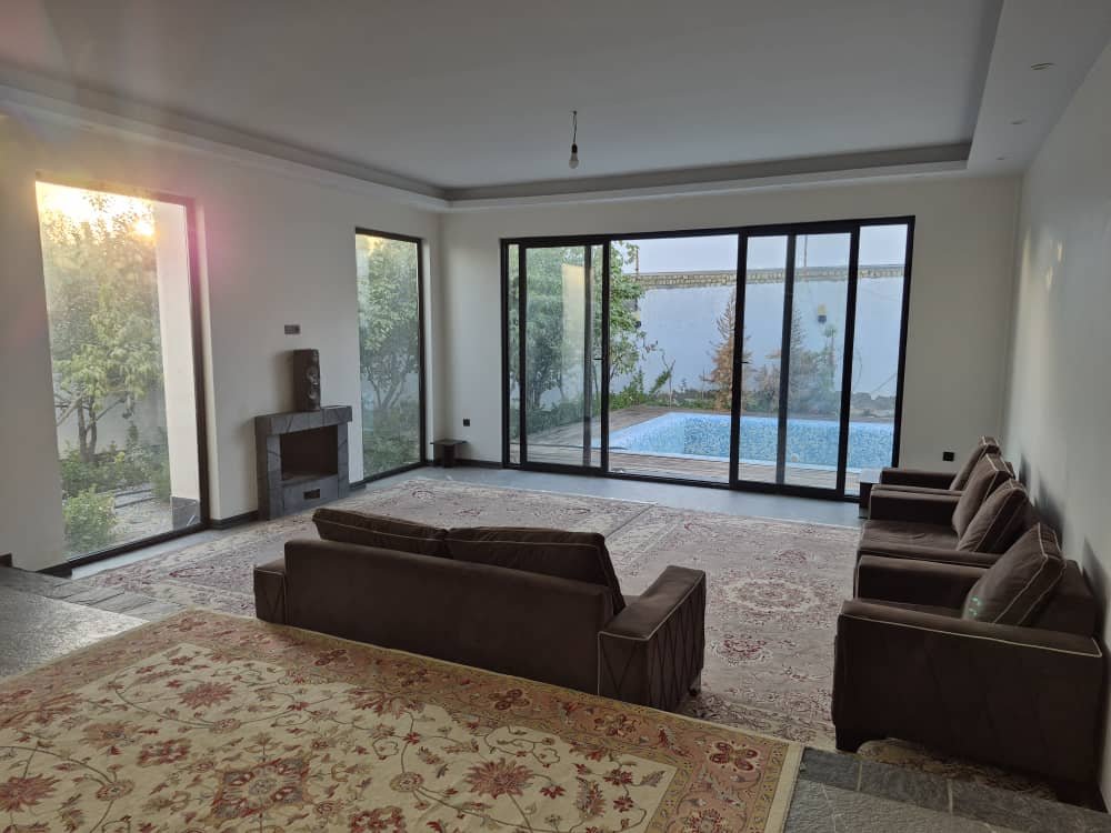 دوخوابه استخردار آبگرم مدرن ازنق