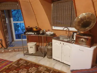 اقامتگاه سنتی رودافشان - واحد خونه گلی