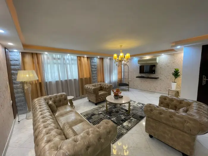 آپارتمان یک خوابه جکوزی دار پریمیوم پلازا سعادت آباد 2