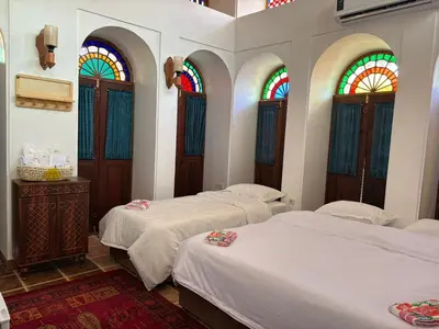 اقامتگاه سنتی شالو - واحد سه تخته سافل