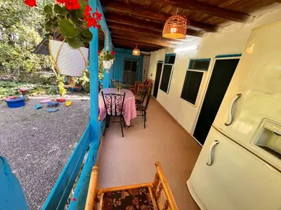 اقامتگاه سنتی دوخوابه خانه پدری واحد ۱