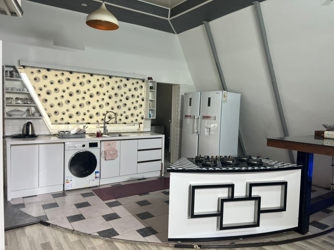 ویلا دوخوابه ساحلی برکه