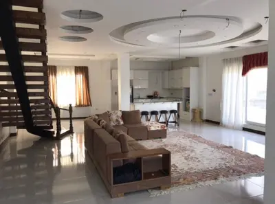 ویلا چهارخوابه تریپلکس پرشان