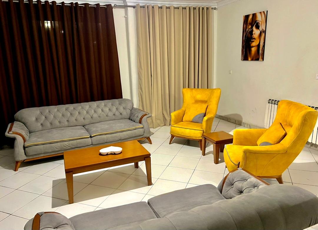 آپارتمان دوخوابه بهنام آیت الله کاشانی ۷