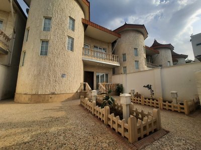 ویلا چهارخوابه شهرک صفائیه