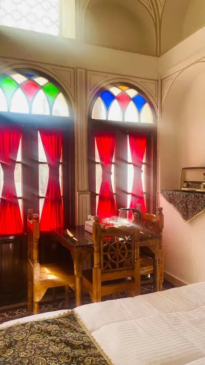 اقامتگاه سنتی زرتاج - واحد عتیق