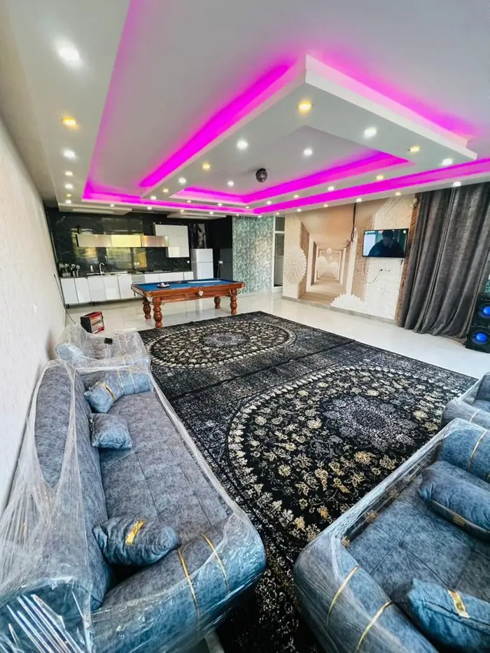 ویلا پنج خوابه استخردار آبگرم آی گل