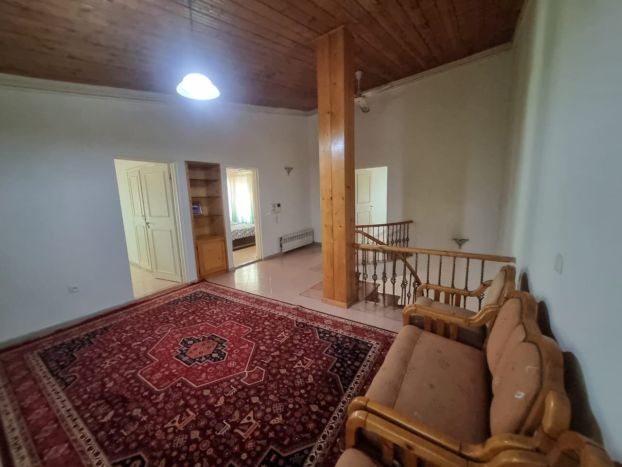 هشت خوابه استخردار آبگرم بوستان