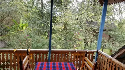 بومگردی گیلاکو - واحد گئشه