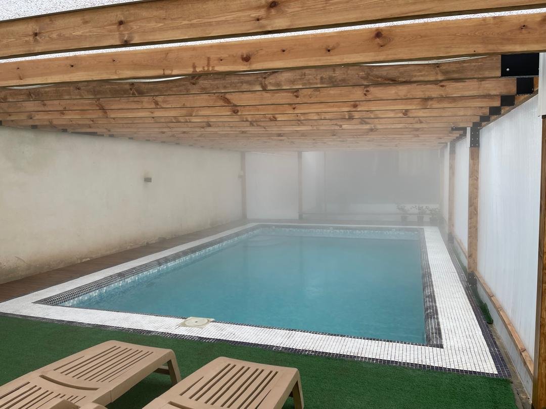 ویلا سه خوابه استخردار آبگرم باغ بهشت قوهه