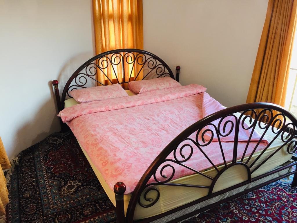 دوخوابه تاج ماه