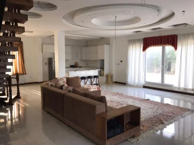 ویلا چهارخوابه تریپلکس پرشان