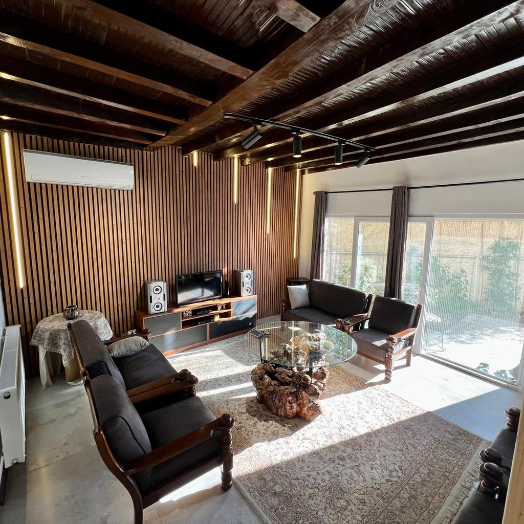 چهارخوابه استخردار آبگرم سفید