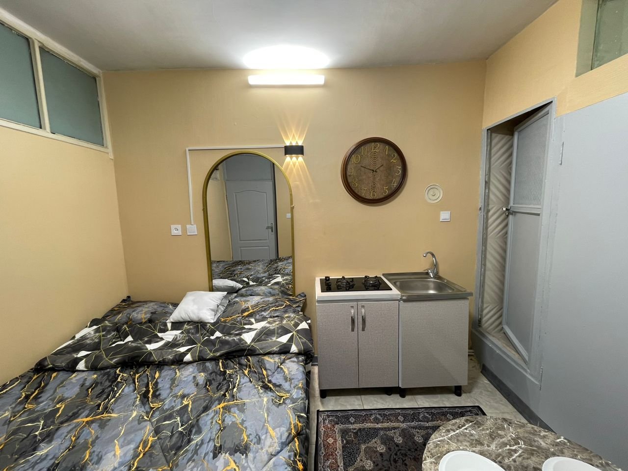 سوئیت فلت يافت آباد واحد ٢