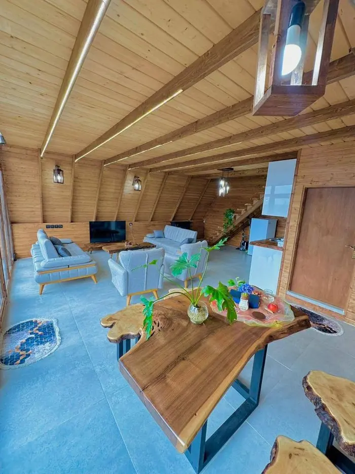 کلبه سه خوابه استخردار آبگرم کابین کلا