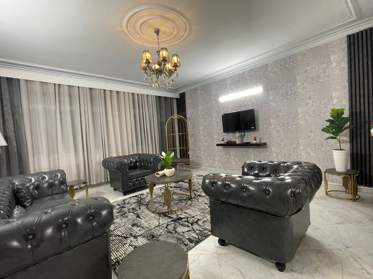 آپارتمان دوخوابه جکوزی دار پریمیوم پلازا سعادت آباد 4