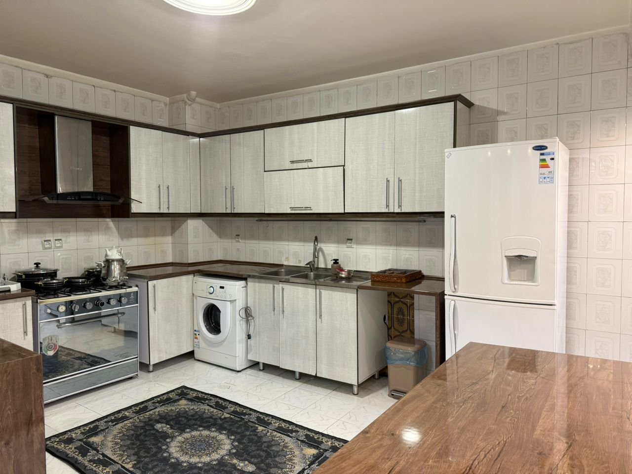 آپارتمان سه خوابه پالیزبان چیتگر واحد 3