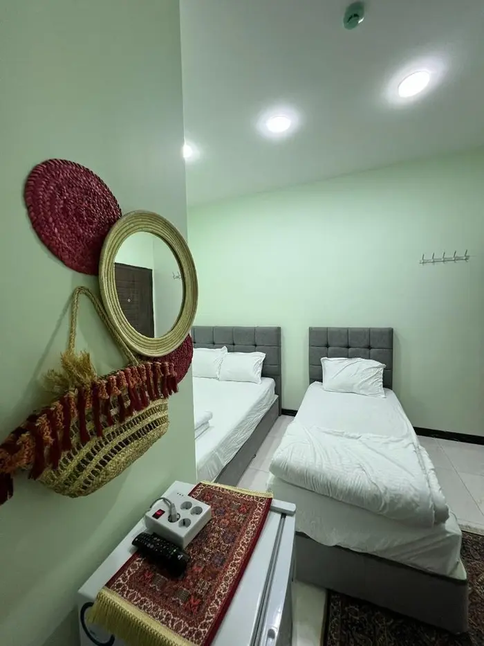 هاستل میرعماد - واحد سه تخته 8