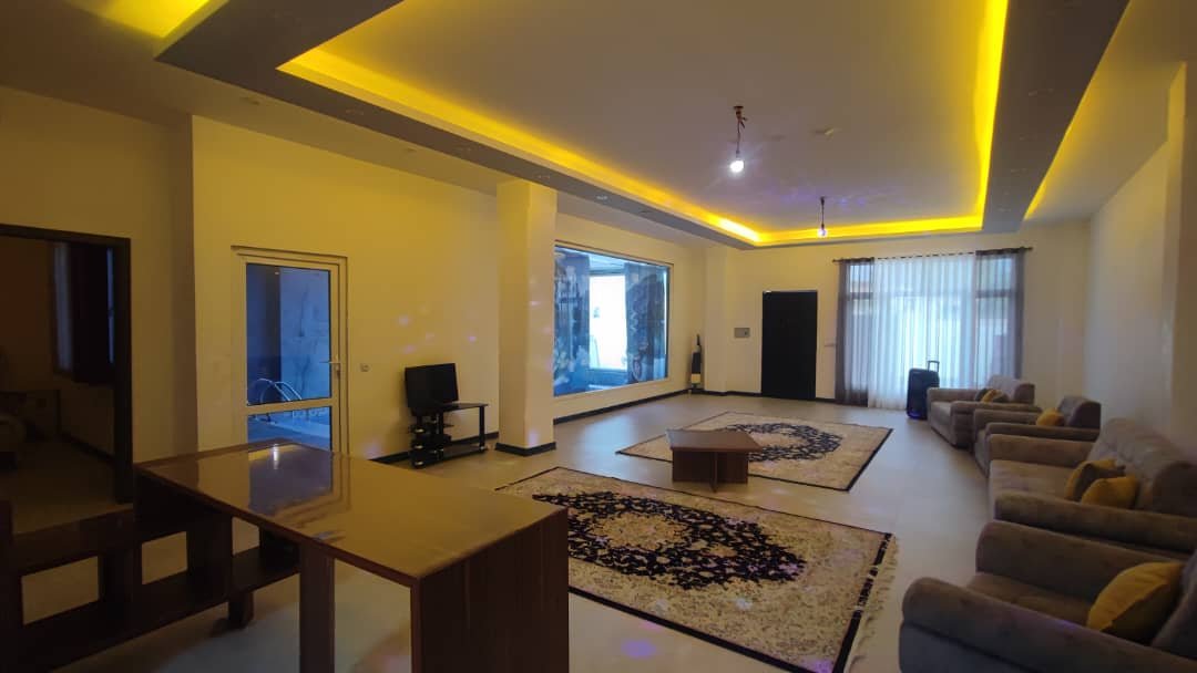 دوخوابه استخردار آبگرم گل رز ۲