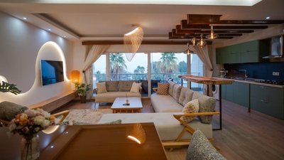 ویلا سه خوابه ساحلي تیفانی