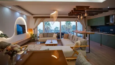 ویلا سه خوابه ساحلي تیفانی